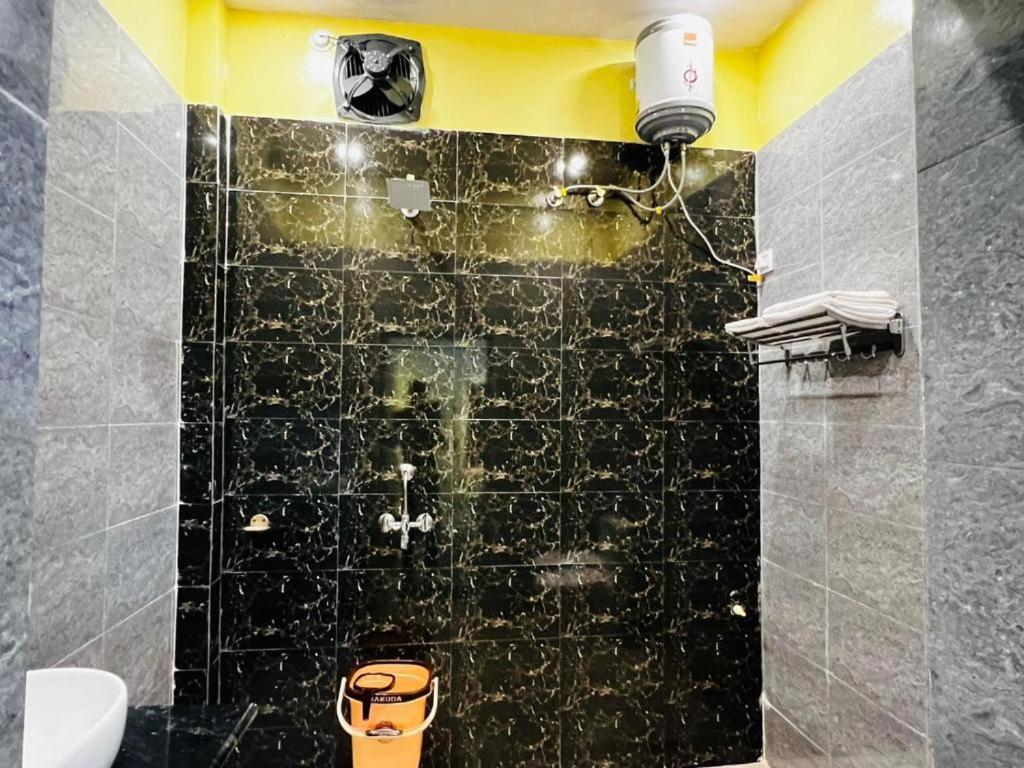 Sp Grand * Varanasi
